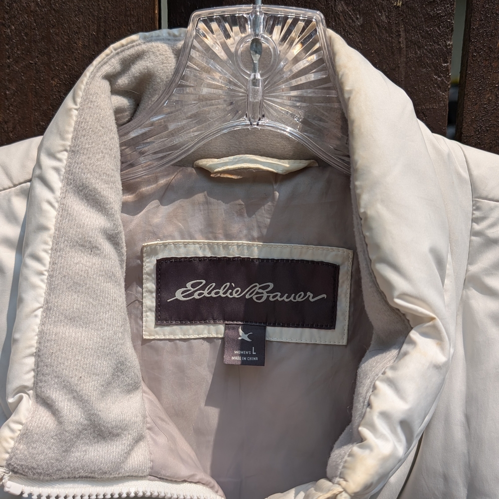 Eddie Bauer Cream Puffer Jacket with Insulated Padding